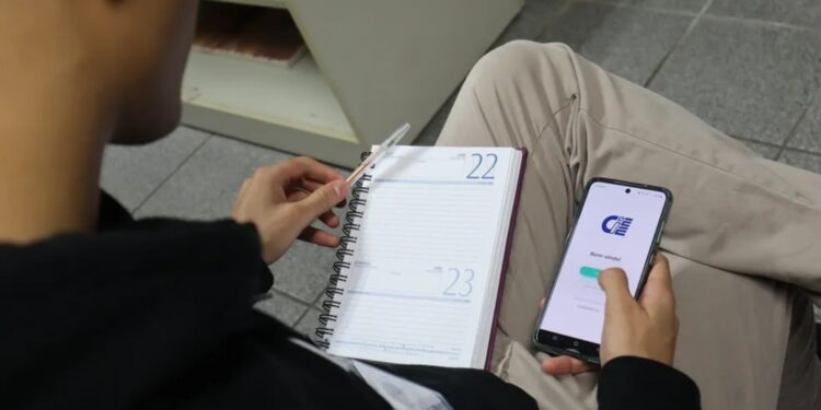 Ciee oferece 230 oportunidades de estágio e jovem aprendiz no Alto Tietê; confira as vagas